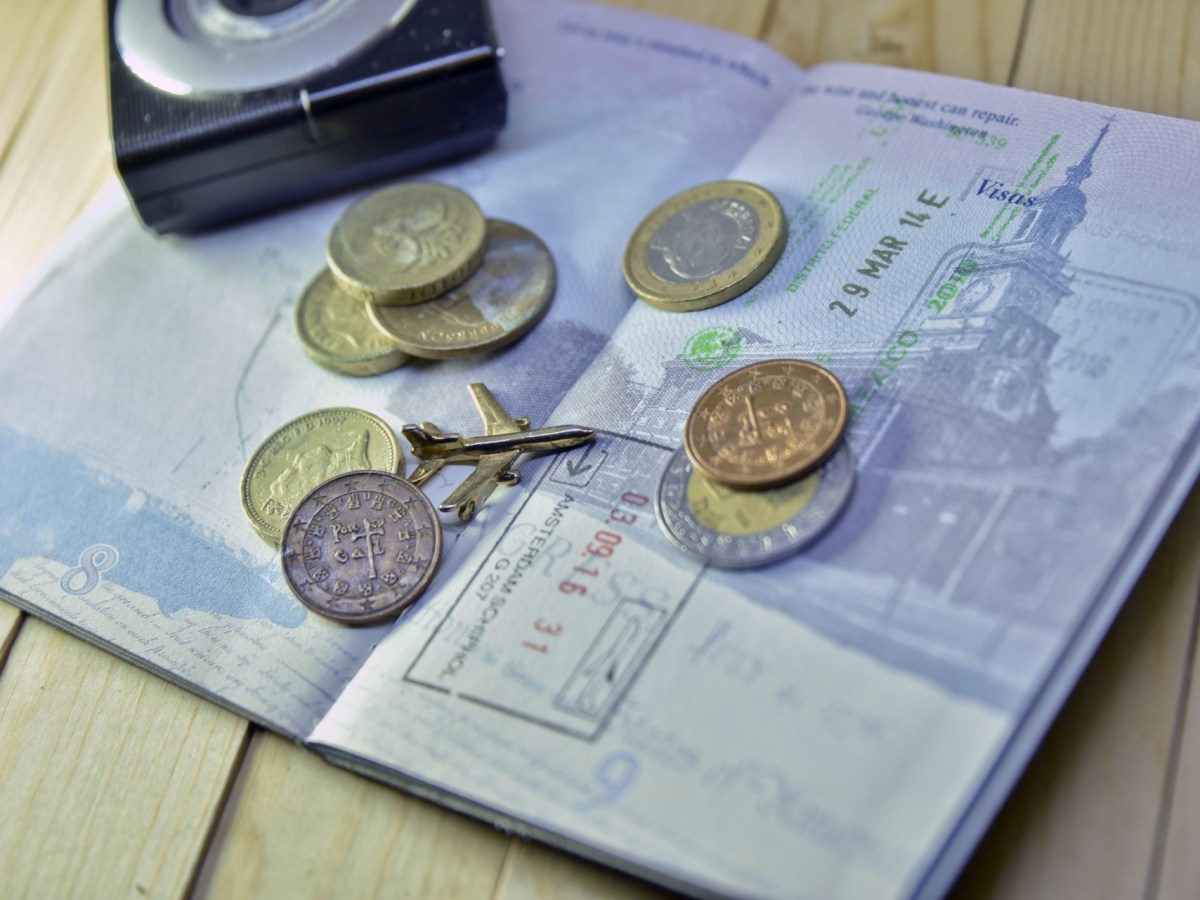 Stop Paying for Expen$ive&nbsp;Flights